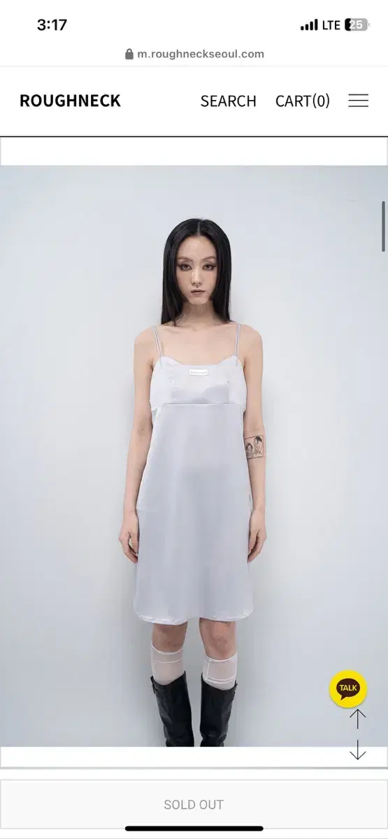 러프넥  SATIN BABY-DOLL SLIP DRESS